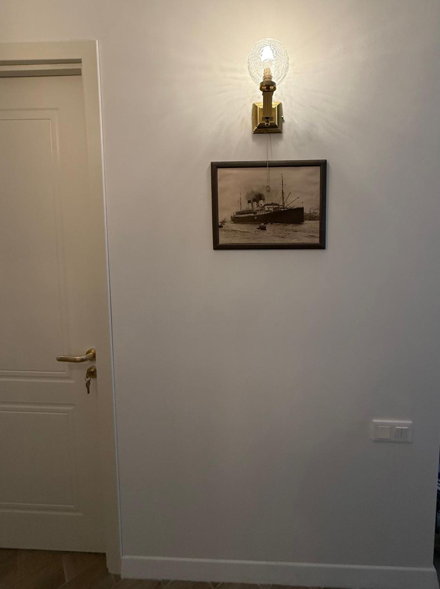 Tamuna'S Cozy Apartment Батуми Экстерьер фото